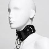 The side of the ilaria double ring posture collar is shown on a white mannequin in front of a gray background.